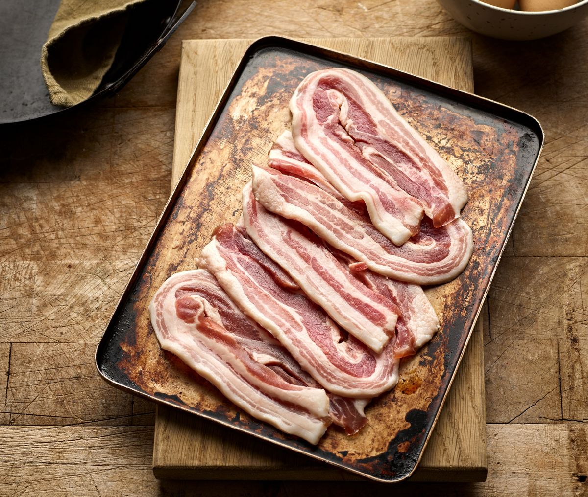 Dry Cured, Nitrite & Nitrate Free, Free Range, Pure Streaky Bacon